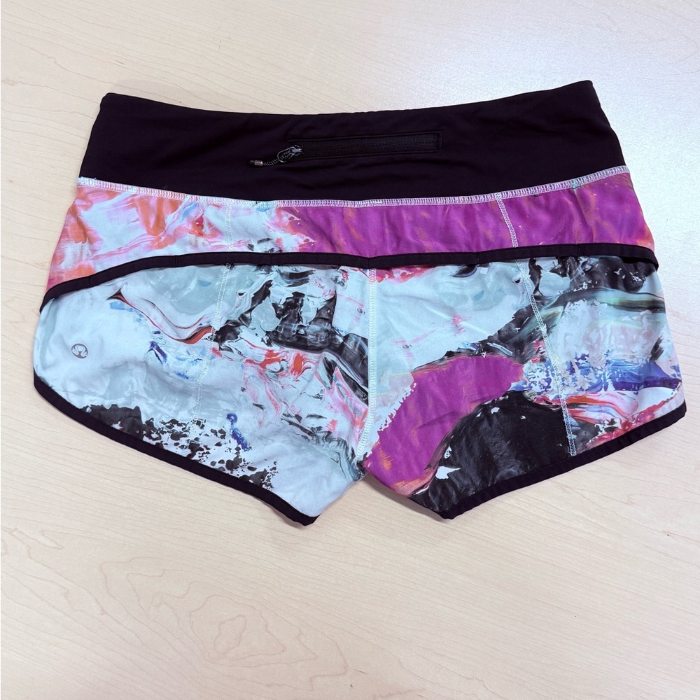 Lululemon Marble Print Athletic Shorts with Black Waistband Size 6